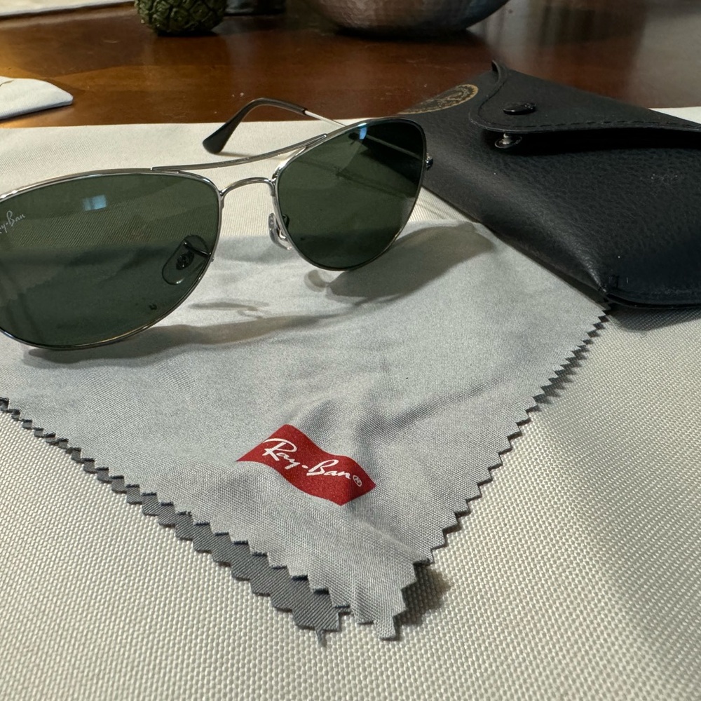 RayBan polarized Sunglasses - Picture 2 of 6